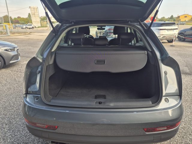 AUDI Q3 2.0 TDI 120 CV BUSINESS - foto 10