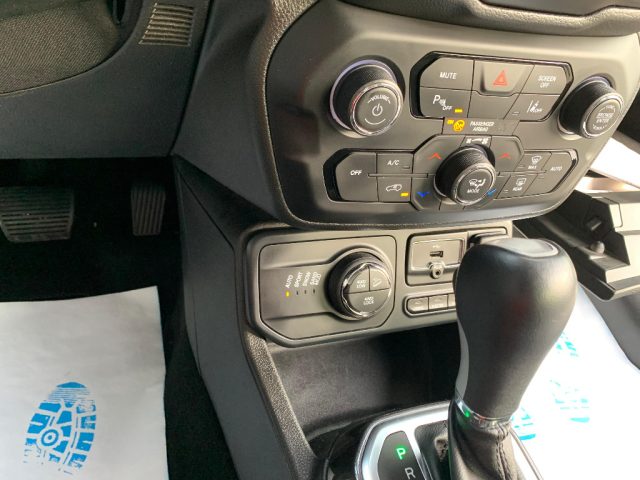 JEEP RENEGADE 1.3 T4 190CV PHEV 4XE AT6 LIMITE - foto 17