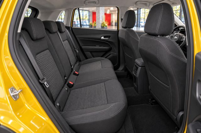 JEEP AVENGER 1.2 TURBO 100 CV LONGITUDE - foto 11