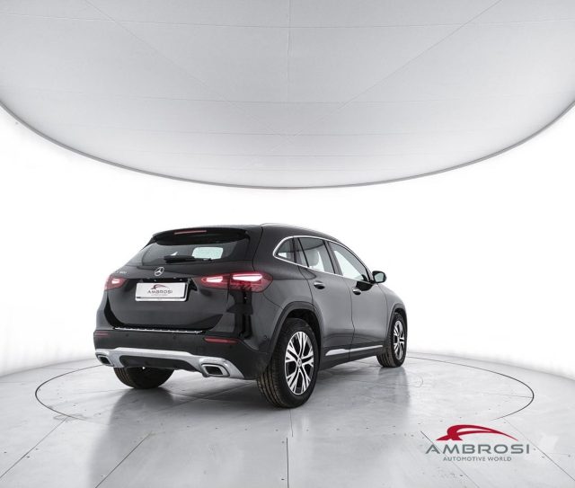 MERCEDES-BENZ GLA 180 D AUTOMATIC PROGRESSIVE ADVANCED - foto 3