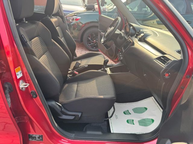 SUZUKI SWIFT 1.2 HYBRID TOP - foto 14
