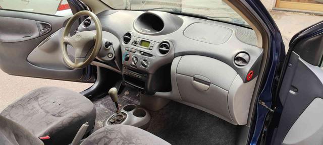 TOYOTA YARIS 1.0I 16V CAT 3 PORTE SOL - foto 13