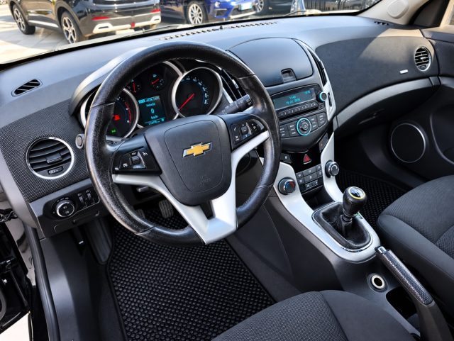 CHEVROLET CRUZE 1.7 DIESEL STATION WAGON LTZ MYL - foto 8