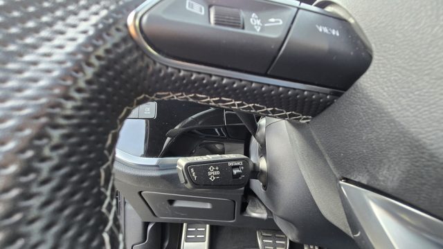 AUDI Q3 2.0 35 TDI S TRONIC S LINE PERMU - foto 14