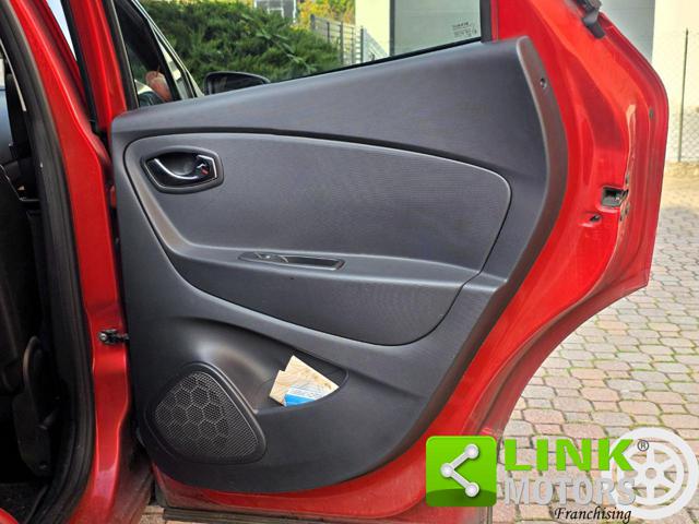 RENAULT CAPTUR R-LINK AUTOMATICA DCI 90CV E6 - foto 23