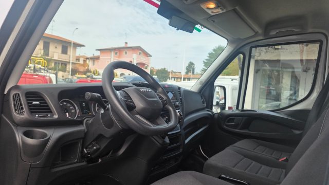 IVECO DAILY 35S14N 3.0 CNG PL FURGONATO BOXA - foto 9