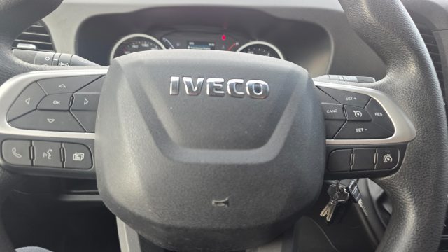 IVECO DAILY 35S14N 3.0 CNG PL FURGONATO BOXA - foto 12