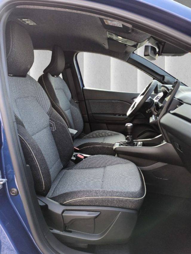 RENAULT CAPTUR 1200 ECO-G TECHNO 120CV CARPLAY  - foto 11