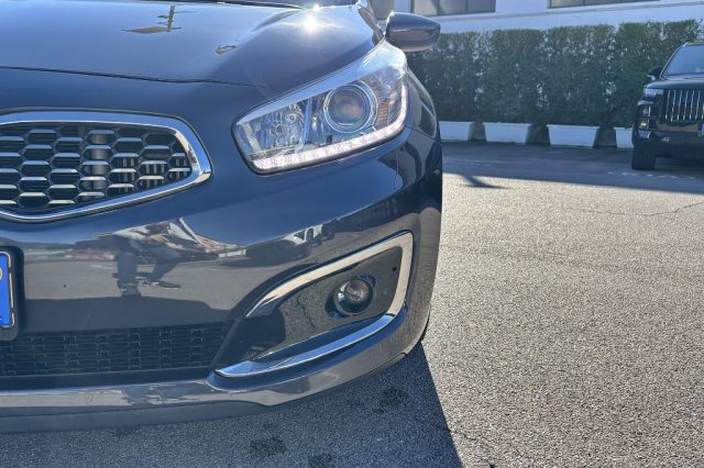 KIA CEE'D 1.6 CRDI 110 CV 5 PORTE ACTIVE - foto 11
