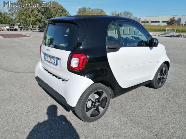 SMART FORTWO FORTWO III 2015 EQ PERFECT MY19  - foto 5