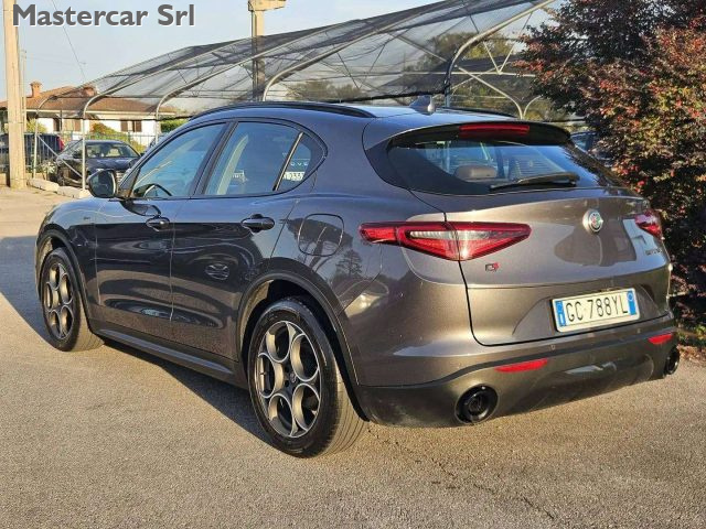ALFA ROMEO STELVIO 2.2 TD 190 CV SPRINT AT8 Q4 - GC - foto 4