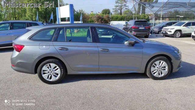 SKODA OCTAVIA OCTAVIA WAGON 2.0 TDI EVO AMBITI - foto 4