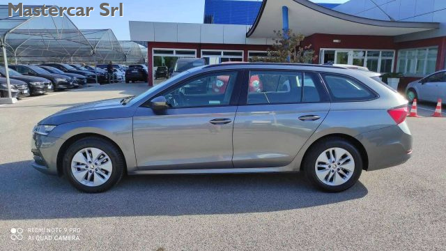 SKODA OCTAVIA OCTAVIA WAGON 2.0 TDI EVO AMBITI - foto 5