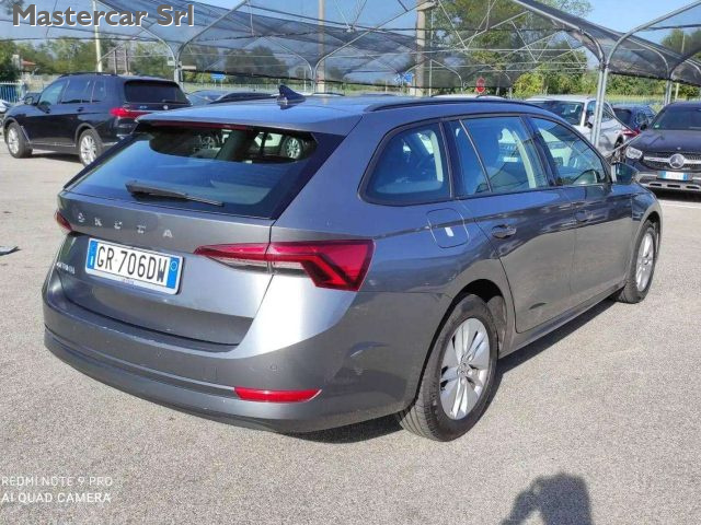 SKODA OCTAVIA OCTAVIA WAGON 2.0 TDI EVO AMBITI - foto 8
