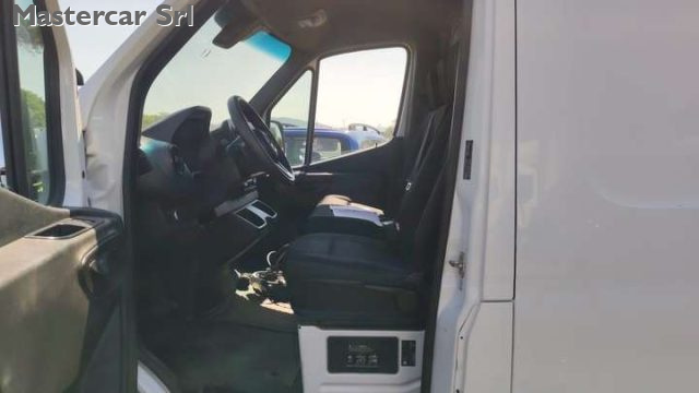 MERCEDES-BENZ SPRINTER ESPRINTER - 4 BATTERIE TG : GK68 - foto 9