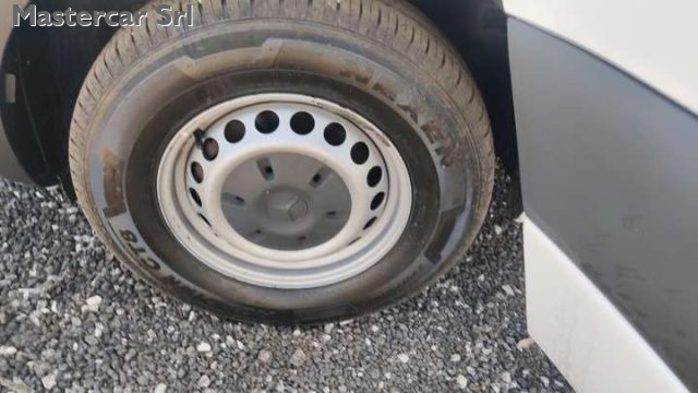 MERCEDES-BENZ SPRINTER ESPRINTER - 4 BATTERIE TG : GK68 - foto 13