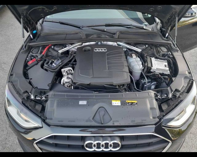 AUDI A4 AVANT 30 TDI/136 CV S TRONIC - foto 20