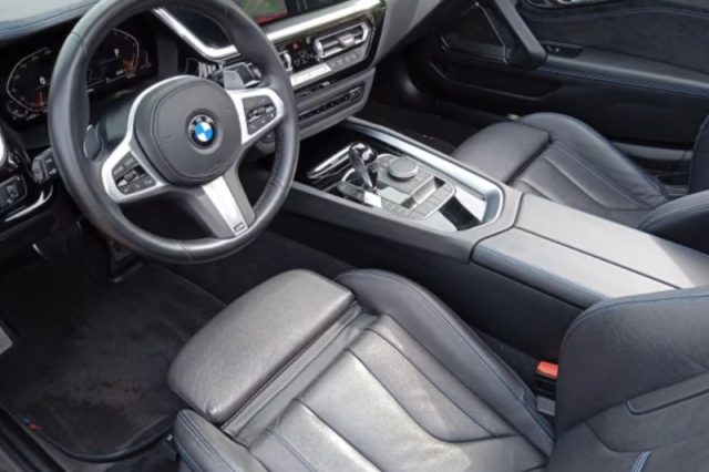 BMW Z4 SDRIVE20I MSPORT - foto 8