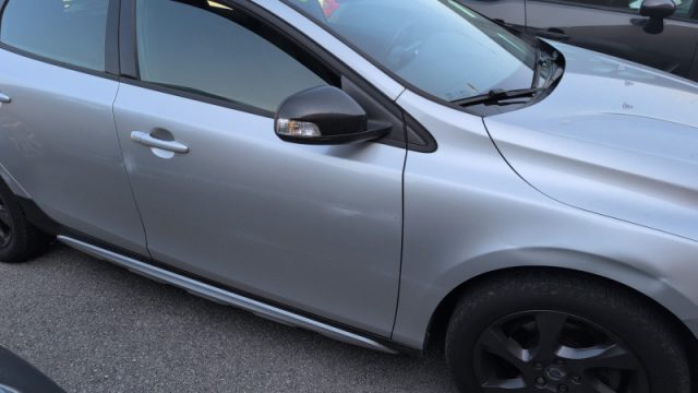 VOLVO V40 CROSS COUNTRY D2 1.6 KINETIC - foto 3