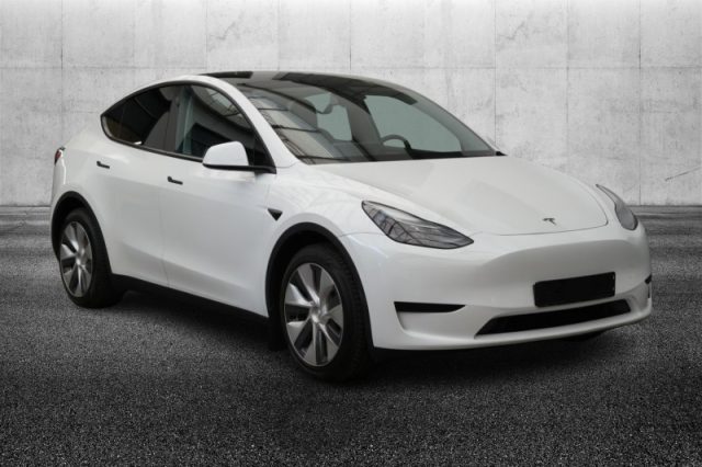 TESLA MODEL Y RWD - foto 2
