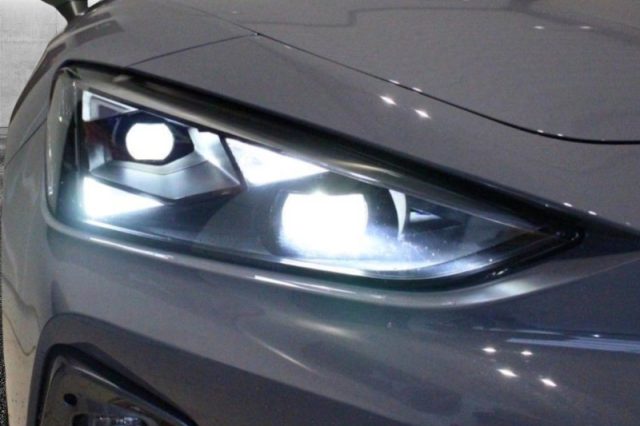 CUPRA LEON 2.0 TSI 300 CV DSG VZ - foto 6