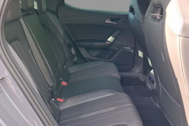 CUPRA LEON 2.0 TSI 300 CV DSG VZ - foto 5