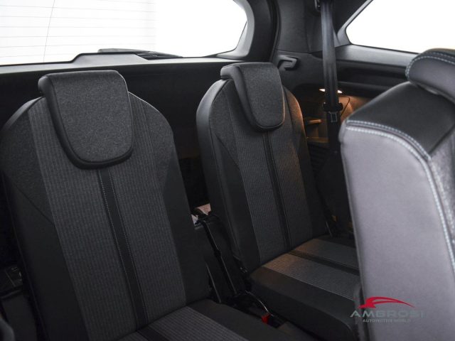 PEUGEOT 5008 1.5 BLUEHDI ALLURE PACK S&S 130C - foto 12