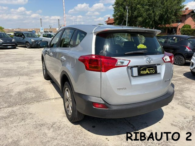 TOYOTA RAV 4 RAV4 2.0 D-4D 2WD STYLE - foto 12