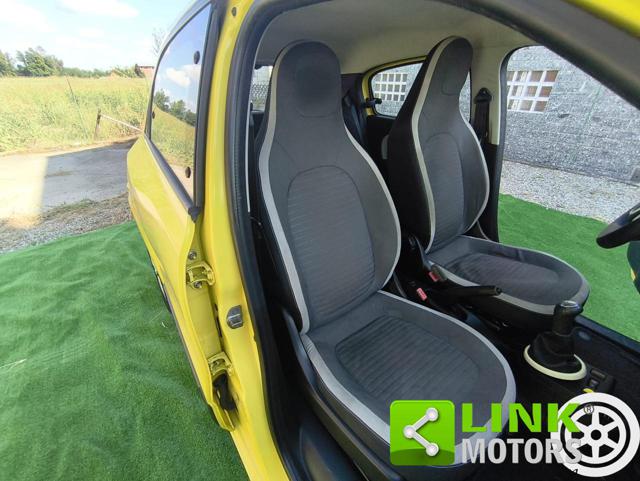 RENAULT TWINGO 1.0 SCE LIVE - foto 10