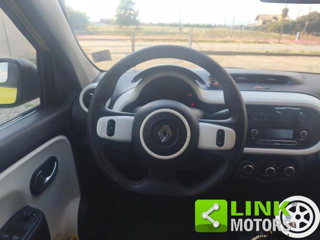 RENAULT TWINGO 1.0 SCE LIVE - foto 11
