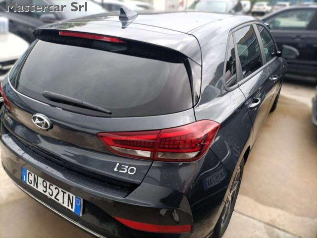 HYUNDAI I30 I30 III 2020 5P 1.0 T-GDI 48V PR - foto 9