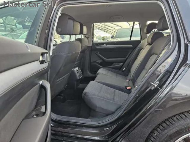 VOLKSWAGEN PASSAT VARIANT PASSAT VARIANT 2.0 TDI BUSINESS  - foto 12
