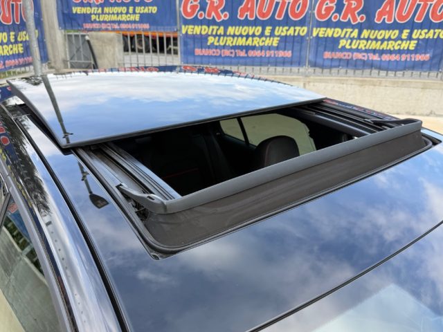 VOLKSWAGEN GOLF GTI UNICOPROP LEGGERE ANNUNCIO - foto 14