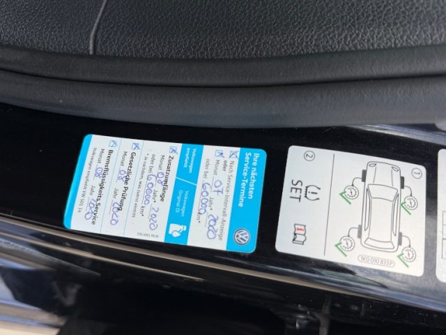 VOLKSWAGEN GOLF GTI UNICOPROP LEGGERE ANNUNCIO - foto 15