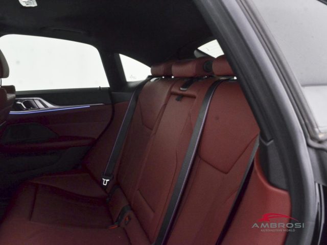 BMW I4 M50 400 CV - foto 10