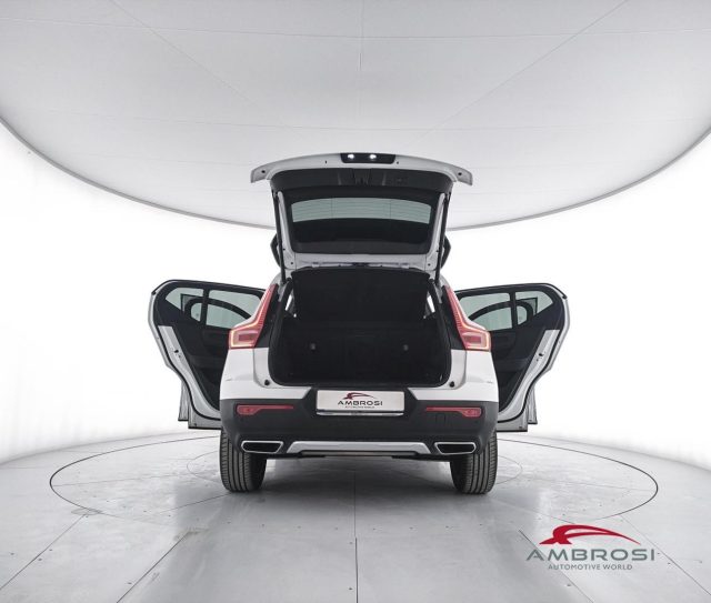 VOLVO XC40 D3 GEARTRONIC INSCRIPTION - foto 7