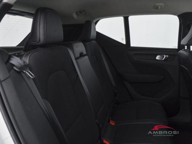 VOLVO XC40 D3 GEARTRONIC INSCRIPTION - foto 11