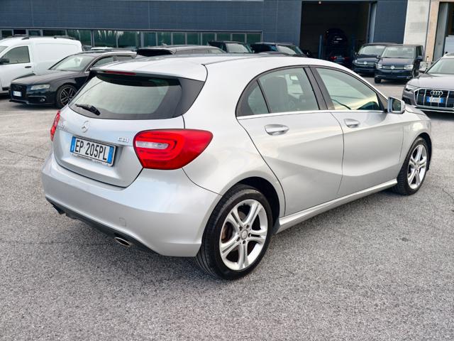 MERCEDES-BENZ A 180 CDI BLUEEFFICIENCY SPORT - foto 4
