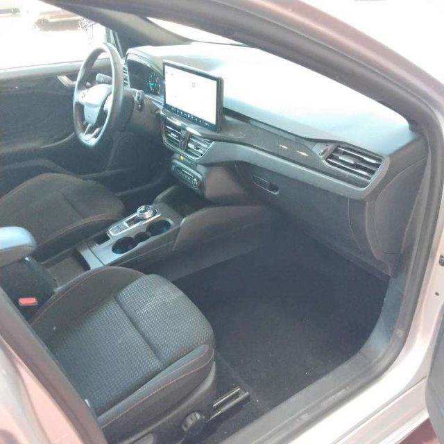 FORD FOCUS ST-LINE 5P 1.5 ECOBLUE 115CV AUT - foto 10