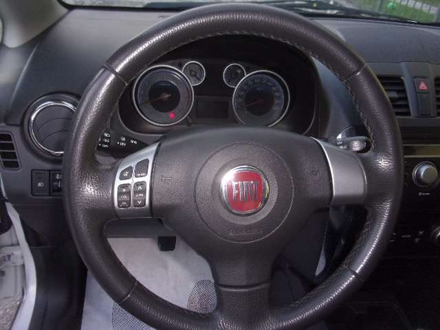 FIAT SEDICI 1.6 16V EMOTION 4X4 120CV-UNICO  - foto 10
