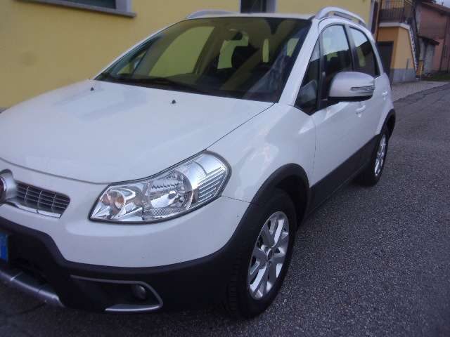 FIAT SEDICI 1.6 16V EMOTION 4X4 120CV-UNICO  - foto 14