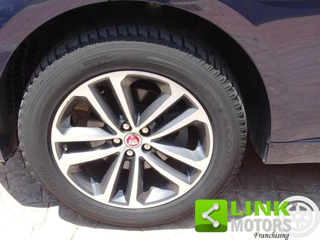 JAGUAR F-PACE 2.0 D. 180 CV R-SPORT - foto 13
