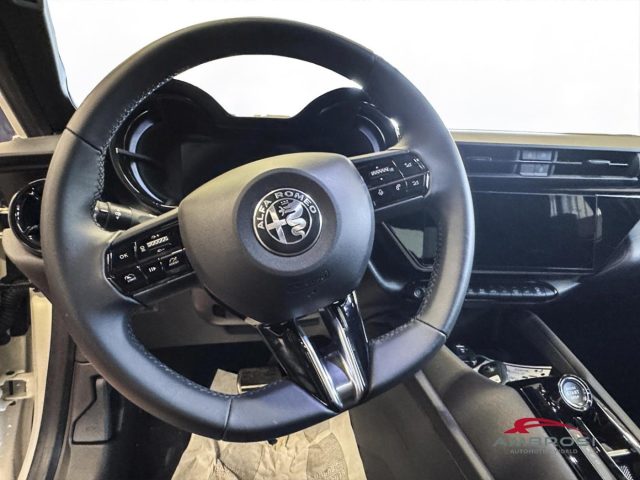 ALFA ROMEO JUNIOR TI 1.2 145CV HYBRID - foto 12