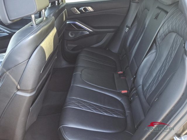 BMW X6 M50D - foto 10