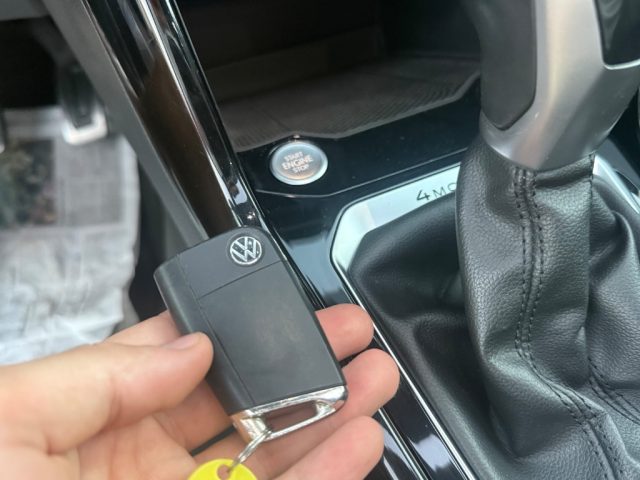 VOLKSWAGEN T-ROC 2.0 TDI R-LINE TETTUCCIO STRAFUL - foto 19