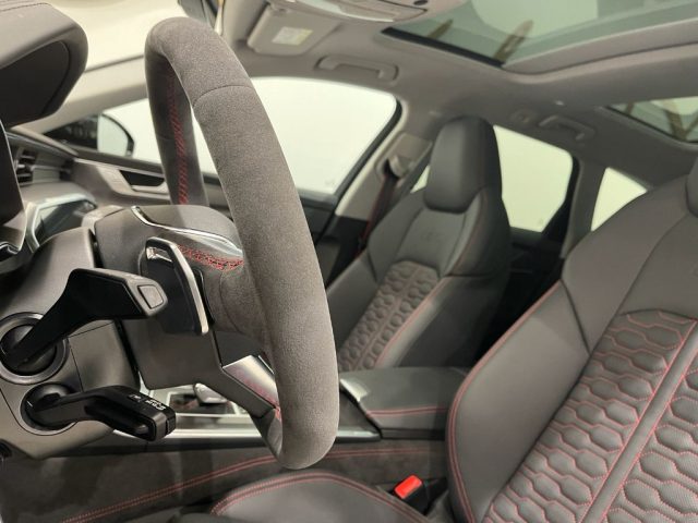 AUDI RS6 AVANT 4.0 TFSI IVA ESPOSTA - foto 18