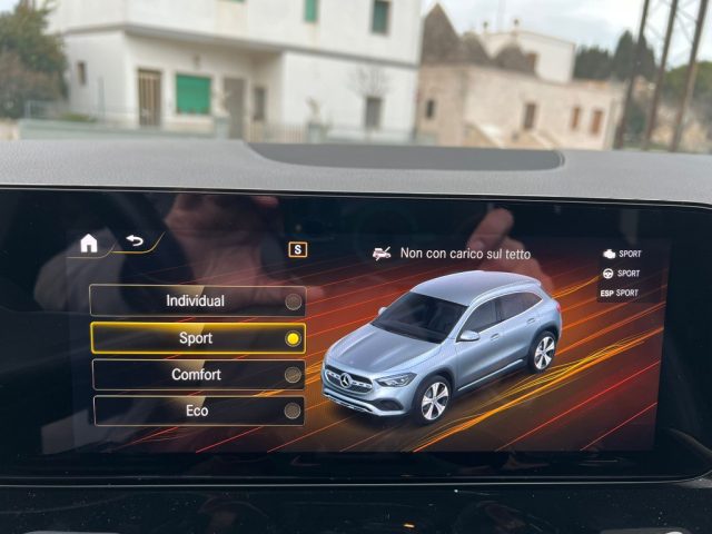 MERCEDES-BENZ GLA 180 D AUTOMATIC SPORT PLUS - foto 22