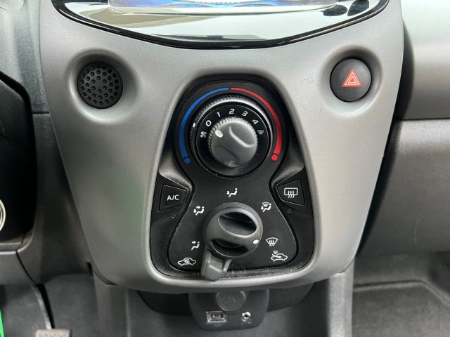 TOYOTA AYGO CONNECT 1.0 5 PORTE AUTOMATICA - foto 22