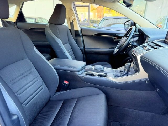 LEXUS NX 300 HYBRID BUSINESS - foto 12