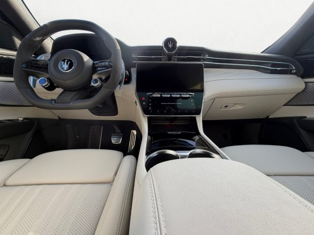 MASERATI GRECALE MY27 3.0 V6 390 CV AWD MODENA - foto 10